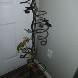 Grape Vine Design Floor Stand Wine Rack