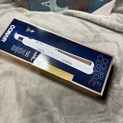Brand new never used Conair Double Ceramic 1 in. flat Iron