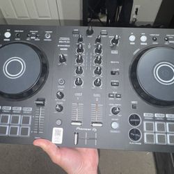Pioneer DJ DDJFLX4 DJ