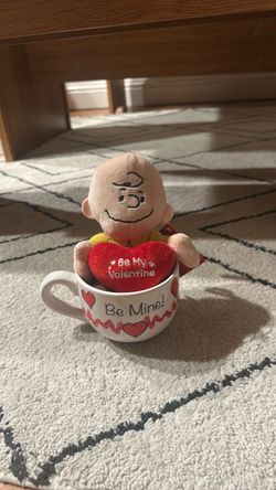 Charlie Brown valentines mug