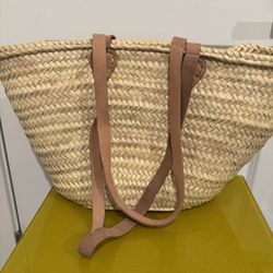 Wicker summertime bag great for the beach for anywhere