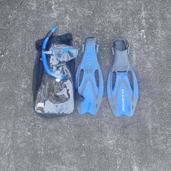 Snorkeling Set