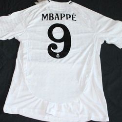 REAL MADRID JERSEY 24/25 MBAPPE SIZE LARGE & XL ADULT SIZE 