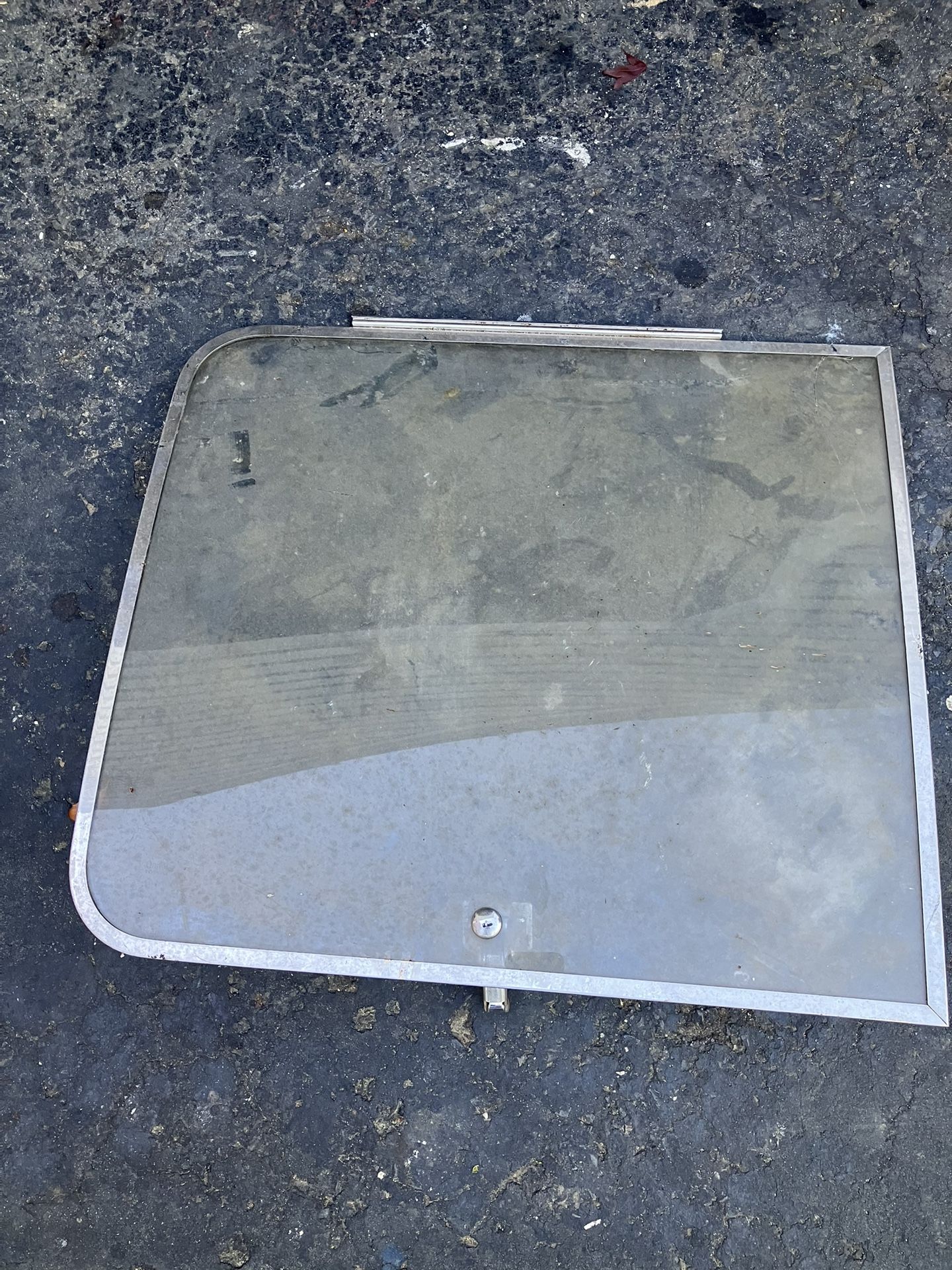1971-95 G10 G20 G30 Chevy GMC Van Rear Barn Door Pop Out glass Window