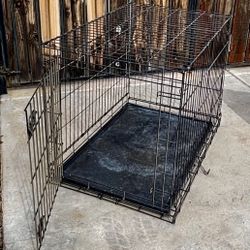 Dog Kennel With Removable Tray 