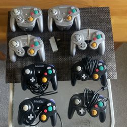 Nintendo Game Cube Controllers 