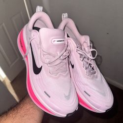 Nike Vomero Plus