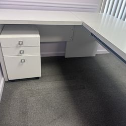 Desk With File Cabinet 