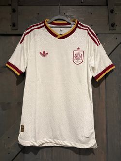 Spain away jersey size Large