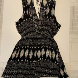 Black And White Pattern Blouse