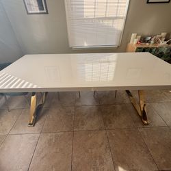 Dining Room Table