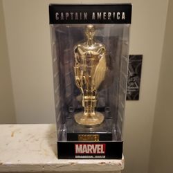 Captain America Collector Corps Statue