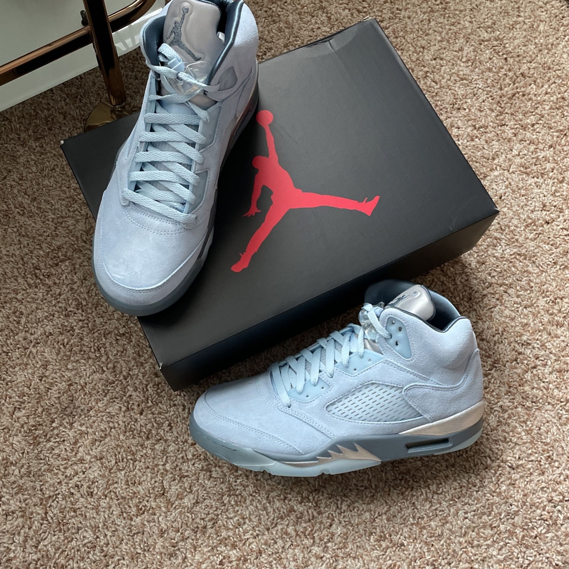 Women’s Air Jordan 5 Blue Bird, Size 10.5