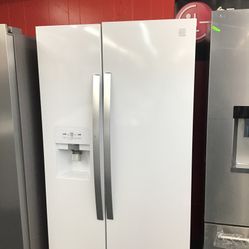 Kenmore 25 Cu Ft Side By Side Fridge. 1 year Warranty 