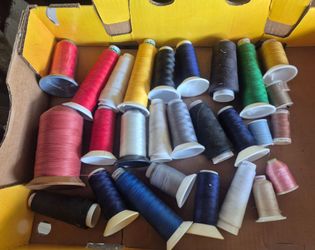 Multiple colour lot ( 26 Spools  )  Ackermann isacord embroidery thread ( from panorama city)
