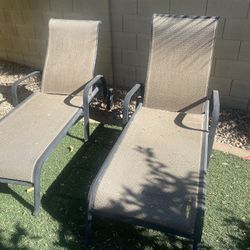 Chaise Lounge Chairs 