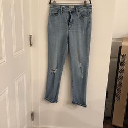 Universal Thread Goods Co.