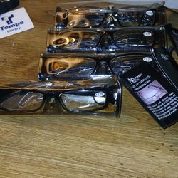 4 BRAND NEW PAIR OF LIGHT UP READING GLASSRS (+1.75)