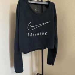 Nike Dri Fit Sweatshirt Crop Size Medium