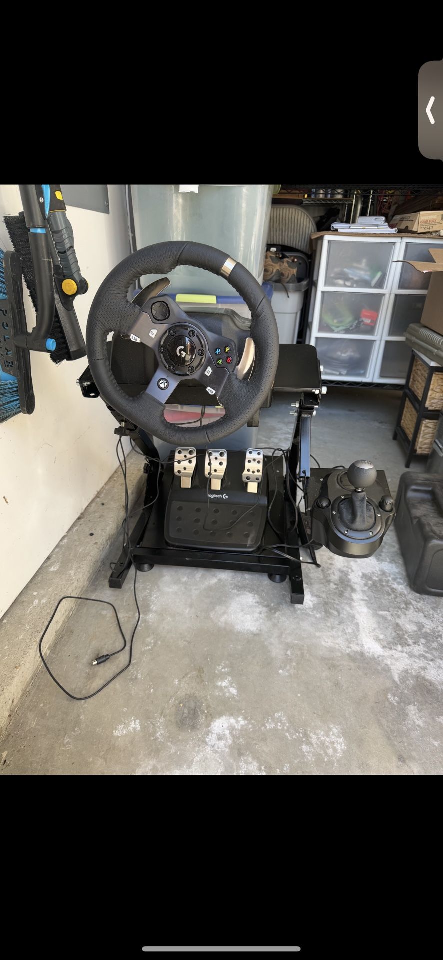 Logitech G920 Driving Force Racing Wheel + Mount And Shifter for Xbox One/PC