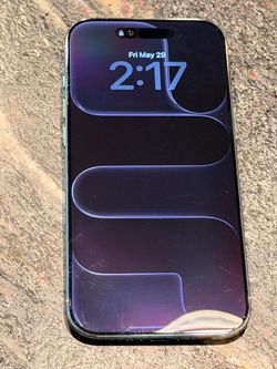 1. iPhone Air 1TB – AppleCare + Box/Charger – 100% Battery – Fully Functional