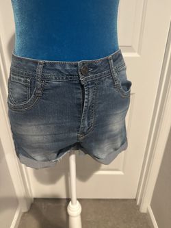 WallFlower Denim Shorts Size 7 Cuffed Stretch Blue Jean Shorts