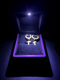 ✨ FOR SALE – Cross Hoop Earrings ✨