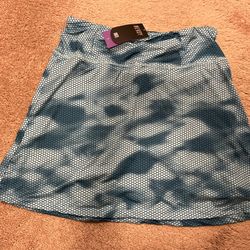 Women Sports Skirt (size:L)