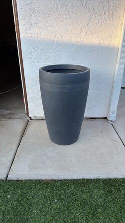 Extra Large plastic pot