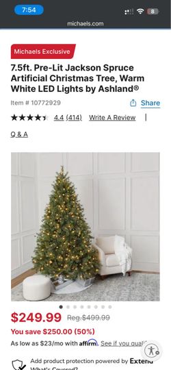 Ashland 7.5ft Pre-Lit Jackson Spruce Christmas Tree
