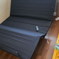 Adjustable bed