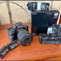 Sony Alpha A7 IV 33MP 4K w/ 28-70mm Lens Full-Frame Mirrorless Camera - Black