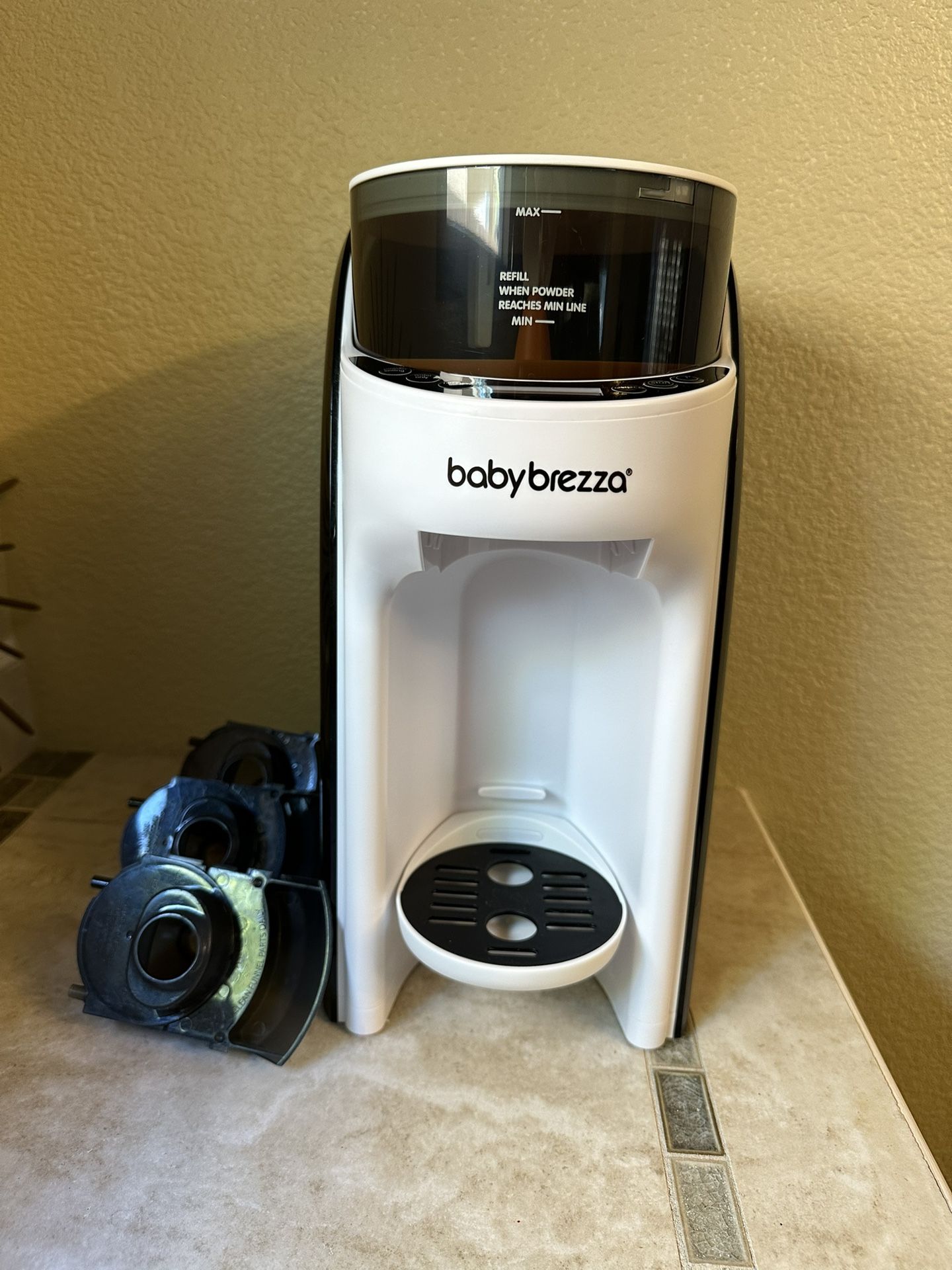 Baby Brezza Formula Pro