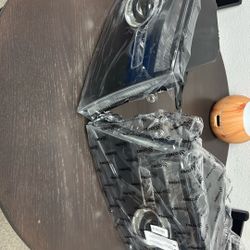 Dodge Ram 1500 LED Projector Headlight Set