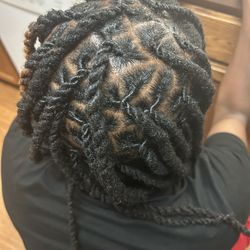 Retwist and Two Strand style