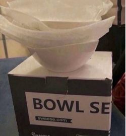 3-BRAND NEW-4oz Porcelain Bowls- BRAND NEW