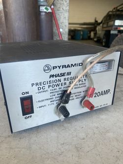 Power Supply Pirámide Old School 