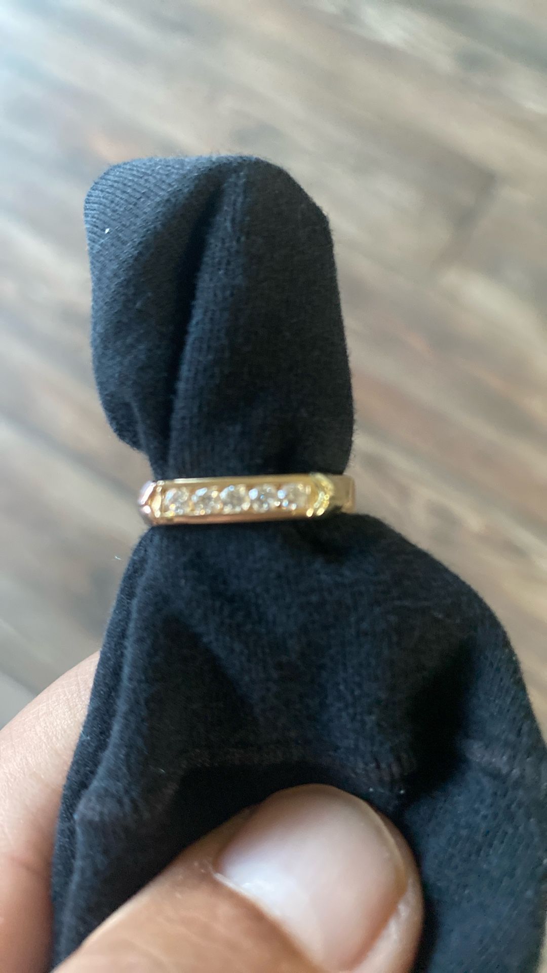 14kt Custom Band  (5) SI1 Diamonds 
