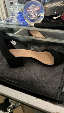 Black shoes