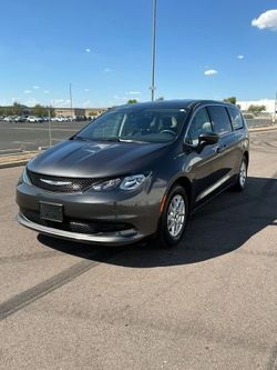 2023 Chrysler Voyager