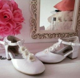 Girls White Heels Dress Shoe 1y