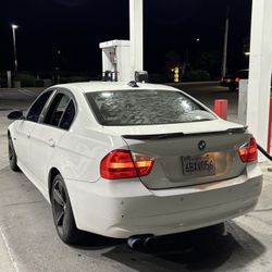330 BMW 
