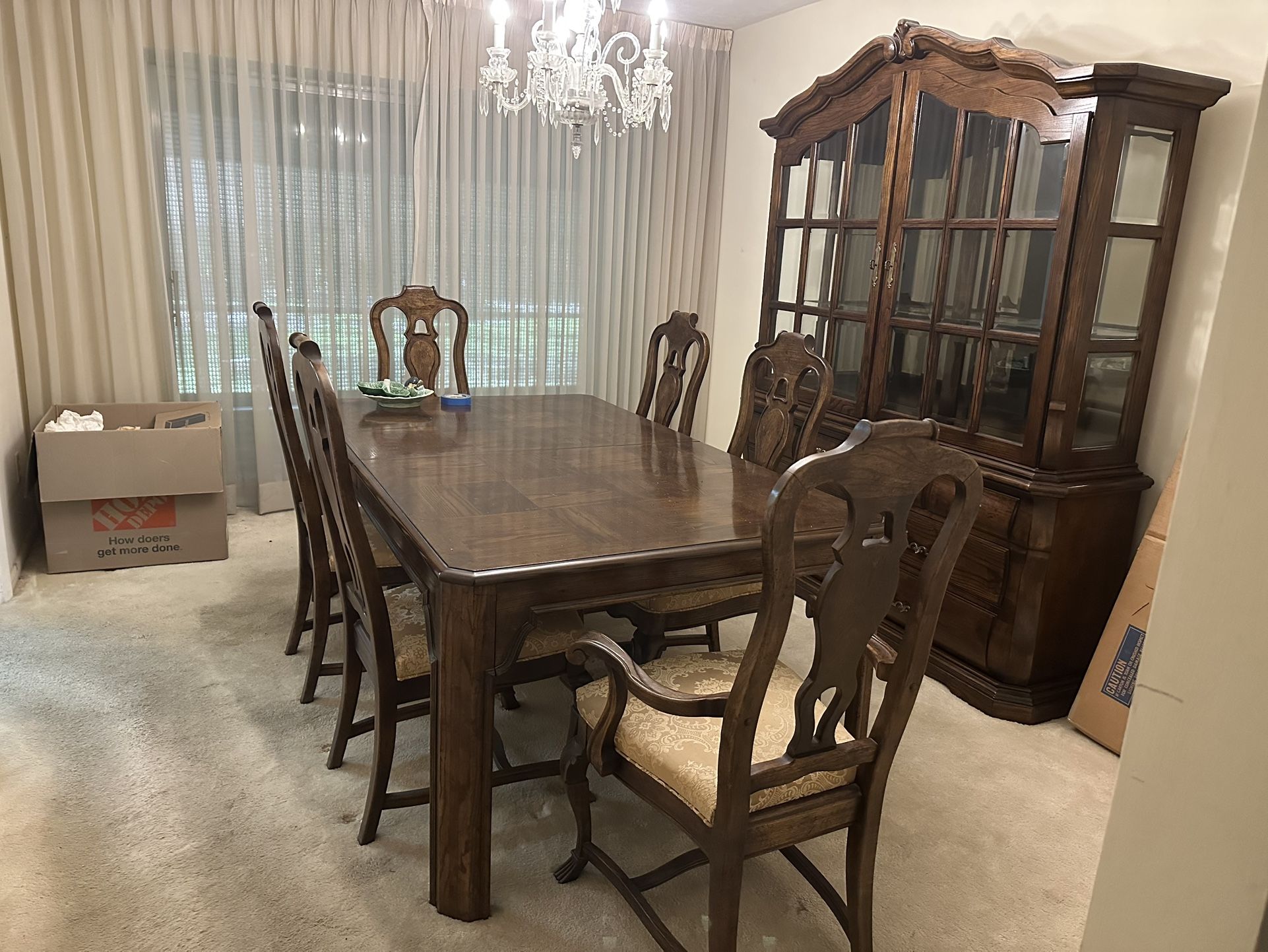 Antique Dinning Table & Cabinet