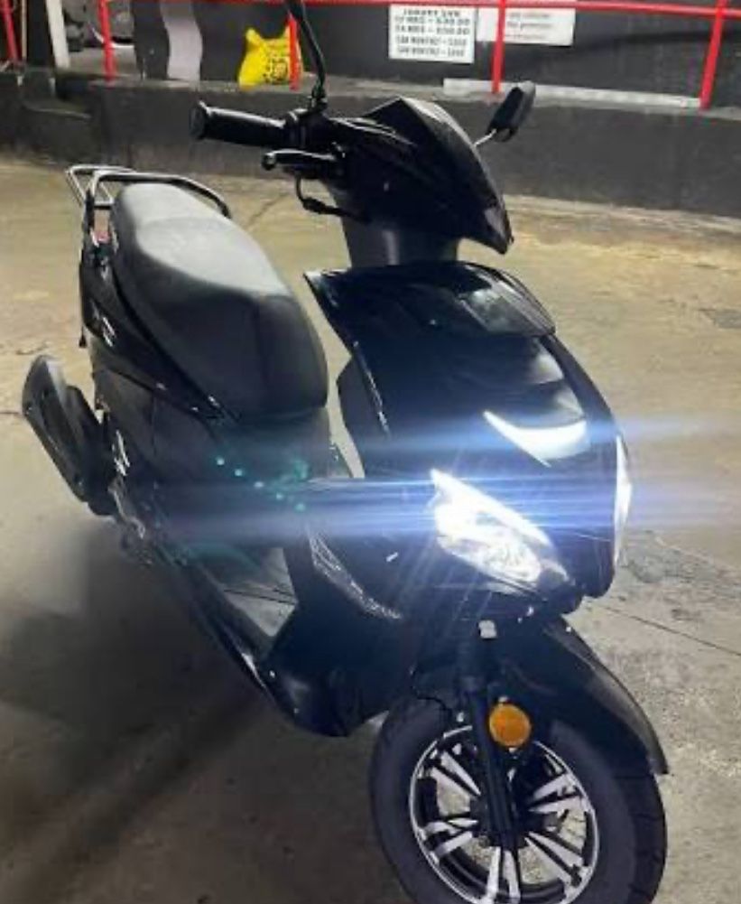 150 Cc Jog Gas Moped