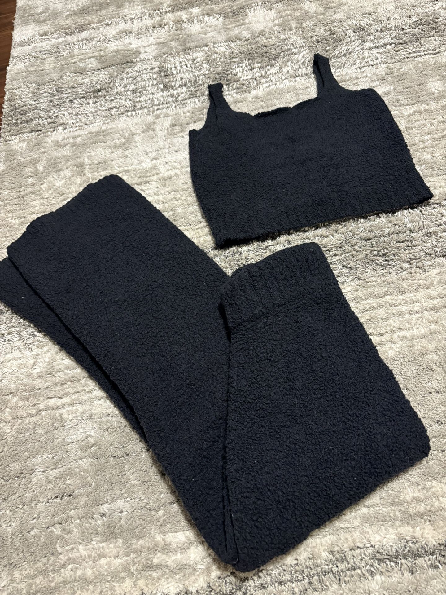 SKIMS Solid Black Set 