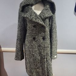 Hooded Calvin Klein Cloat