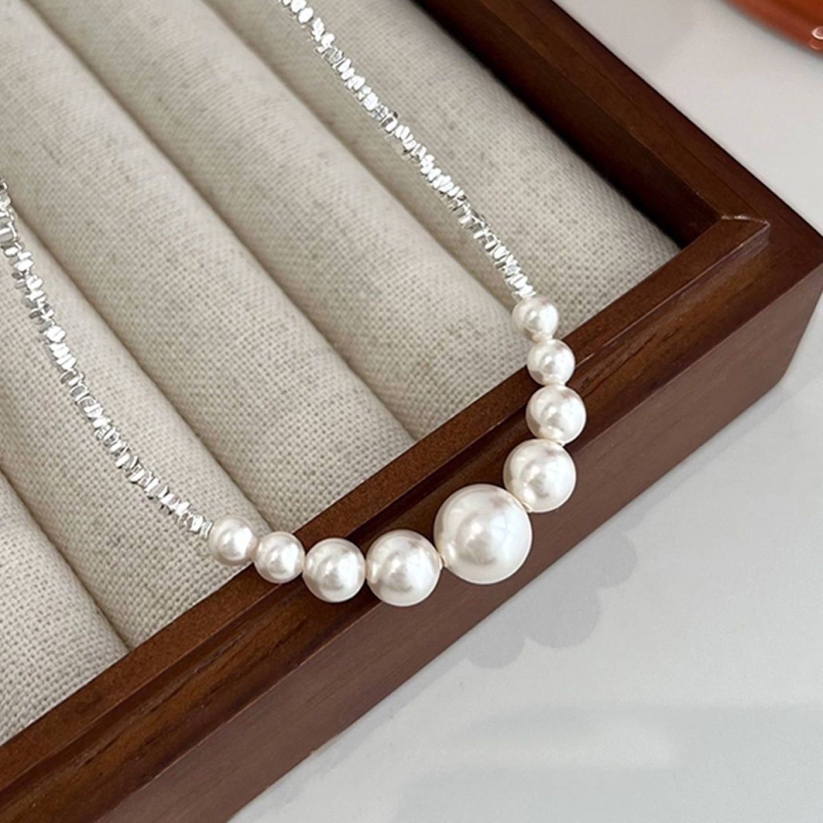 Foot silver broken silver pearl item