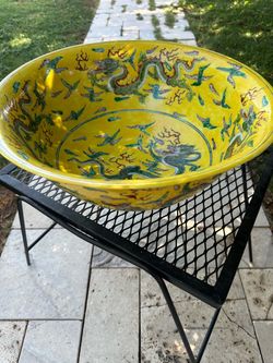 HUGE BOWL