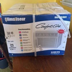 ROOM AIR CONDITIONER 