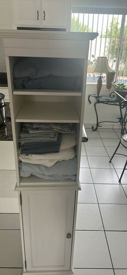 Storage tower cabinets (2)